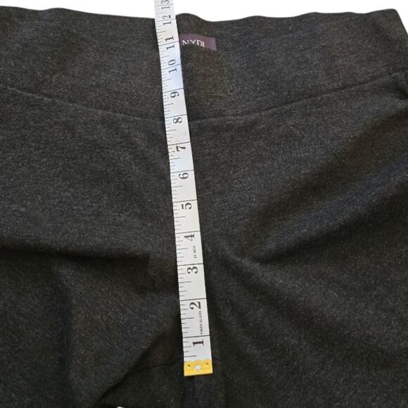 Nydj Pull On Gray Cropped Pants with Zipper Detail Size 14P Petite - Picture 5 of 9